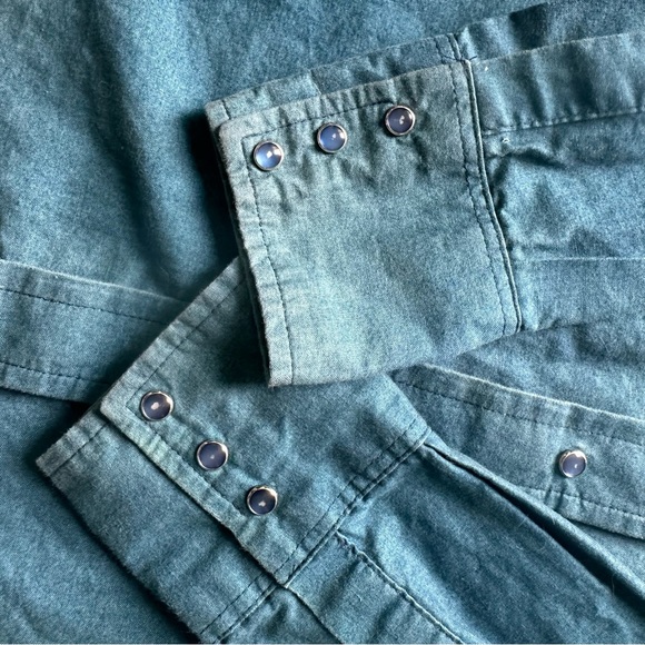 🦅Vintage Wrangler Button Down🦅 - Picture 11 of 16